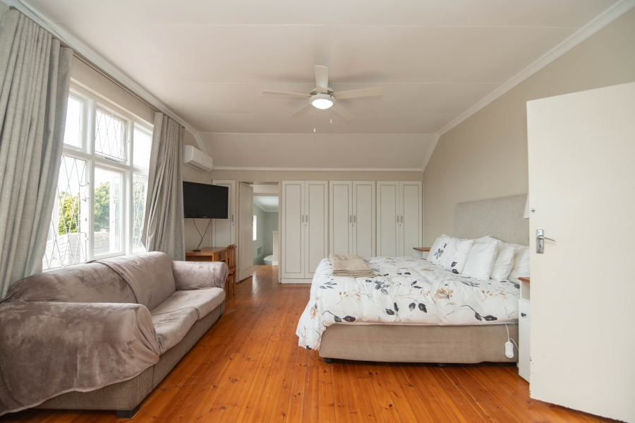 4 Bedroom Property for Sale in Summerstrand Eastern Cape
